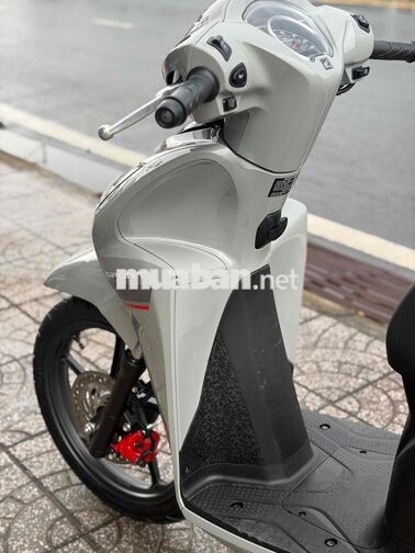 Honda Vision 2026 Bản đặc biệt Xám Xi Măng
