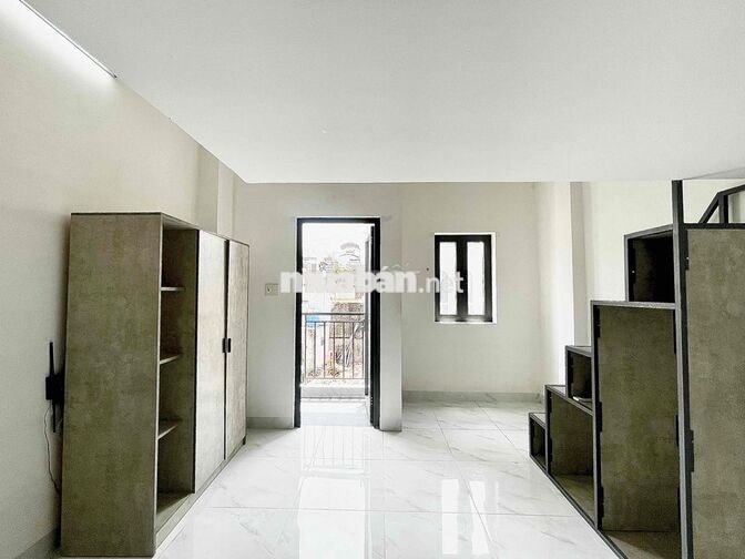 CHDV có gác RỘNG 35m2 ngay Cầu vượt TTH - mega HIỆP PHÚ tiện đi GÒ VẤP