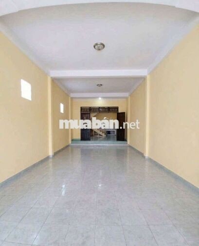 nhà mặt tiền hiêp thành,trêt trống suốt phù hợp kinh doanh ,3pn