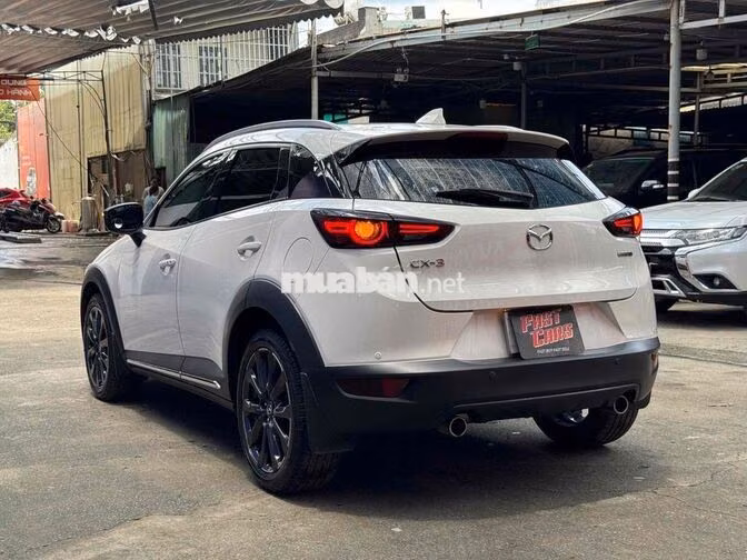 Mazda CX-3 Premium 2021 đi 76.000 km một chủ