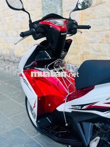 Honda Airblade 125fi 2015 bao tên bấm biển mới