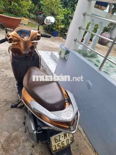 Honda Vision 2016 Vàng