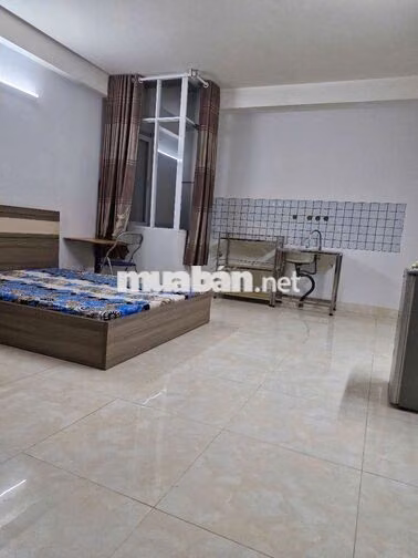 Cho thuê phòng Lầu 1.Đường Trần Quang Diệu, Phường 14.Quận 3.