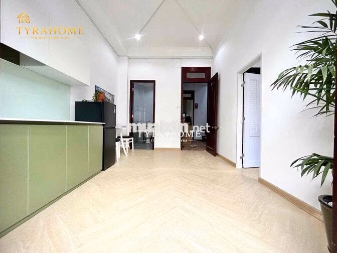 1 PHÒNG NGỦ BAN CÔNG SIÊU THOÁNG RỘNG HƠN 35m2 MỚI NGAY LĂNG CHA CẢ