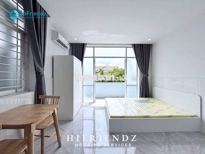 CĂN HỘ BAN CÔNG GIÁ SIÊU RẺ PHÙ HỢP DÀNH CHO SINH VIÊN