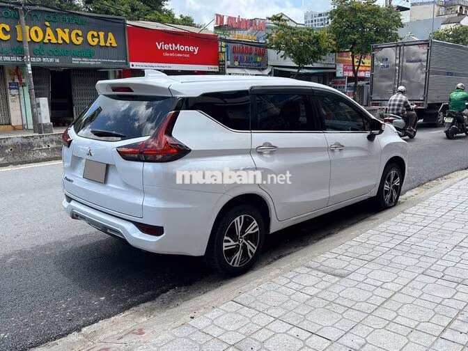 Mitsubishi Xpander đăng ký 2022 tự động