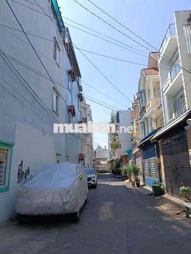 Chính chủ bán nhà 1T2L đúc, hẻm xe hơi Lâm Thị Hố, khu nhà lầu an ninh