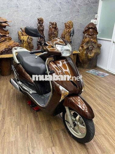 Honda Lead biển Sg máy êm, xe đá chống tắt máy