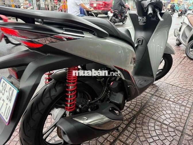 Honda SH 160i ABS 2025 Xám 3200 km