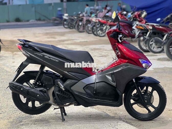 Honda Airblade FI 2016 mauđỏ đen  PBDB mới 90%