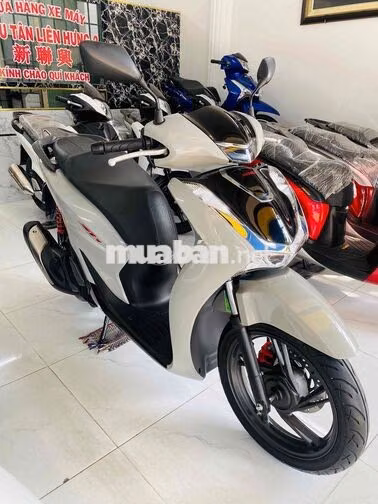 SH 125 ABS 2023 xám xi măng bản thể thao✅