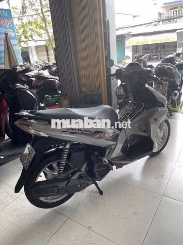 air blade 125cc . máy zin im . ko hú