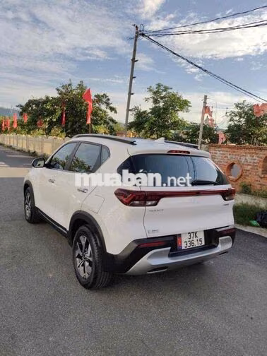 Kia Sonet Luxury 2023 một chủ NA từ mới