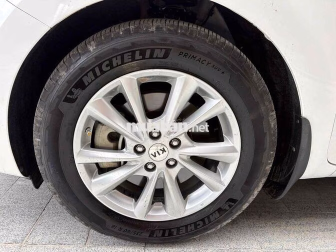 Kia Sedona 2019 2.2DATH Platinum Trắng CTY XHĐ cao