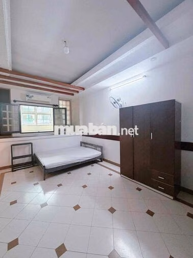 PASS phòng HUỲNH VĂN BÁNH có nội thất gấp