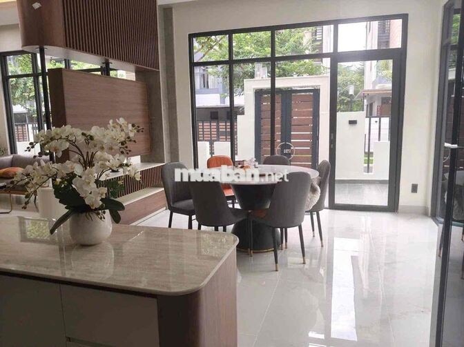 cho thuê nhà biệt thự trung tâm thành phố mới Bình Dương