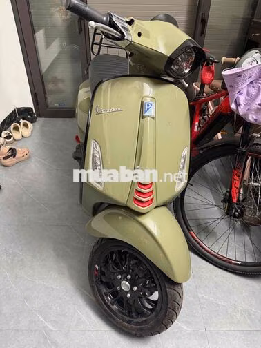 Piaggio Vespa Sprint 150 2024 Xanh rêu 8854 km