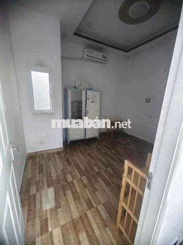 cho thuê nhà  : Dt 4x9 giá 9tr