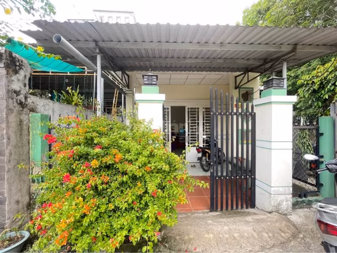 Bán nhà riêng 2PN, 2WC, 175m2 (5x35)Giá 1 tỷ2, gần bệnh viện Xuyên Á 