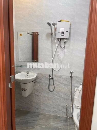 ‼️STUDIO TÁCH BẾP CỬA SỔ THOÁNG- THANG MÁY, FULL NT- KHU HOÀNG HOA THÁM