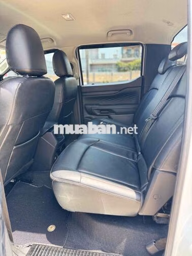 Ford Ranger XLS Raptor 2022 Tự động Trắng