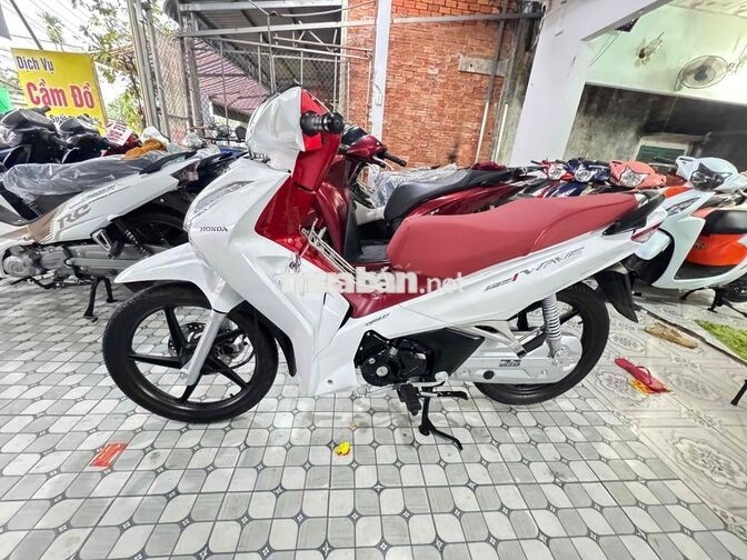 Honda Future Trắng đỏ Zin