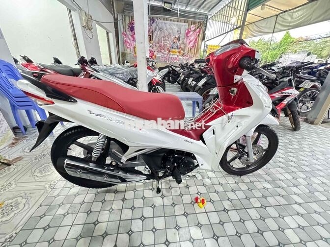 Honda Future Trắng đỏ Zin