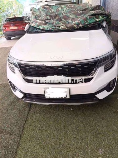 Kia Seltos Premium 2020 Trắng 45.000 km