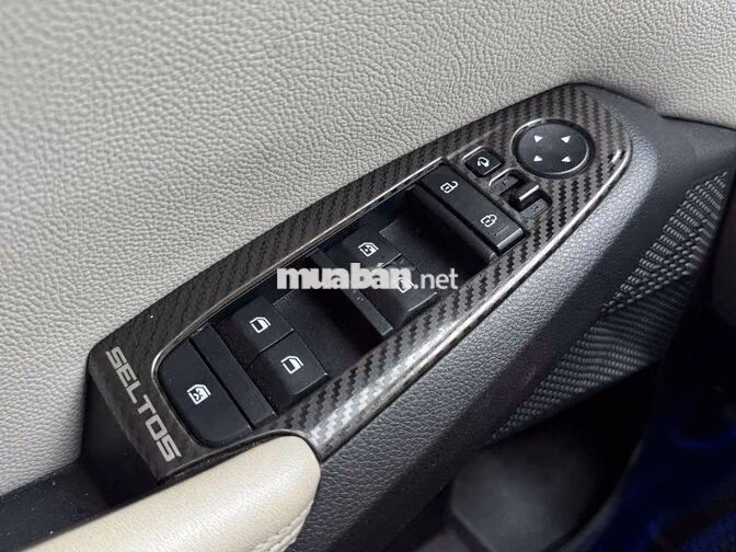 Kia Seltos Premium 2020 Trắng 45.000 km