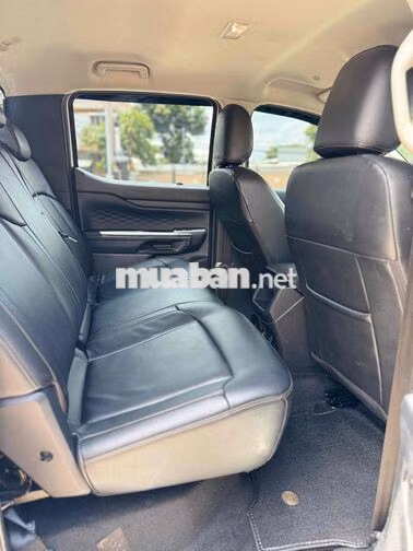 Ford Ranger XLS Raptor 2022 Tự động Trắng