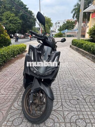 Honda Vario 160 Đen