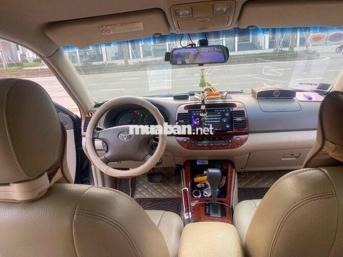 Toyota Camry 2.4G 2005 Đen Tự động