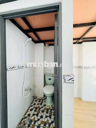 Duplex ban công ngay galaxy Kinh Dương Vương (30/9 trống)