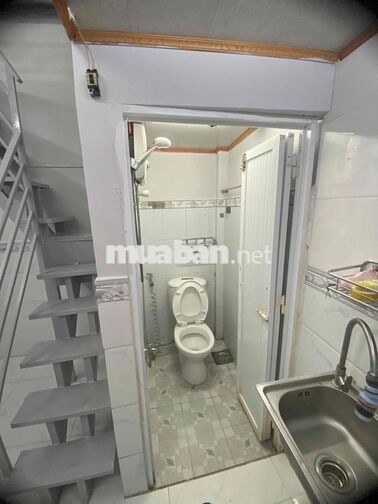 Nhà cho thuê lâu dài hẽm 88 Nguyễn khoái P2 Quận 4
