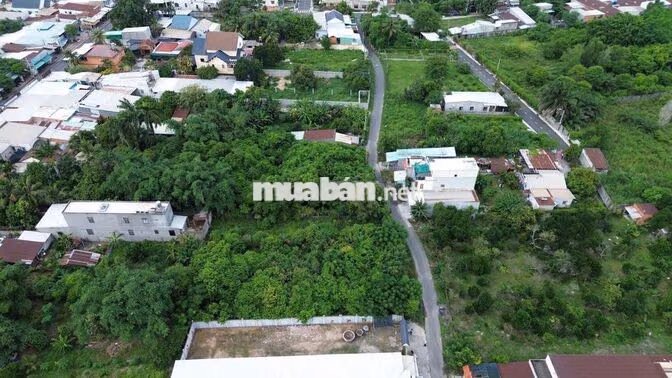 Chú 9 định cư nước ngoài bán mặt tiền Đỗ Quang Cơ sổ riêng giá 830tr