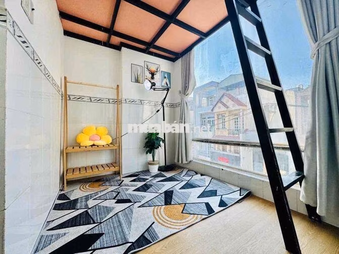 Duplex ban công ngay galaxy Kinh Dương Vương (30/9 trống)