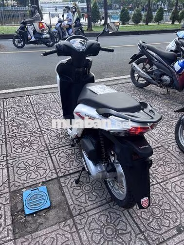 Honda Vision 2026 Trắng Không smartkey