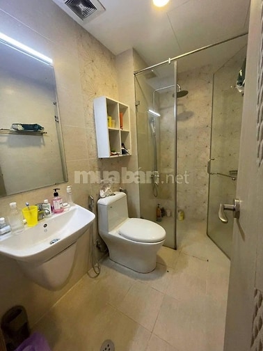 Oriental Plaza-Âu cơ Tân Phú, 2PN full NT Giá 10,5 tr/th trống sẵn 75m