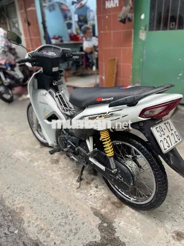 Honda Wave A110 Trắng chính chủ ký giấy liền