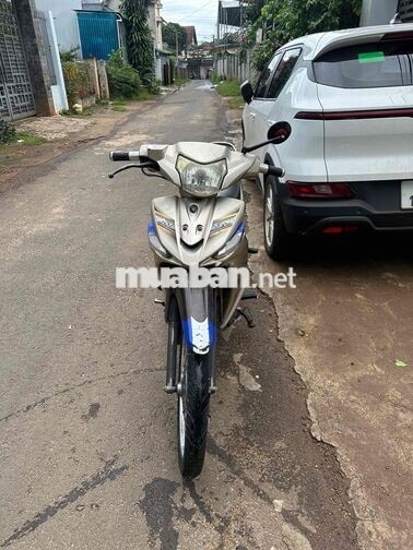 Xe số Yamaha Taurus Vàng cát