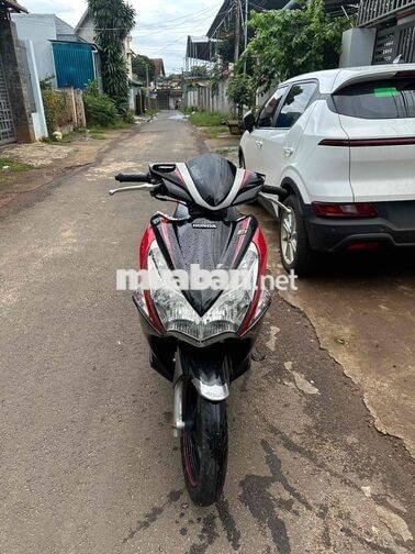 Honda Air Blade 2023 Đỏ đen Zin, êm