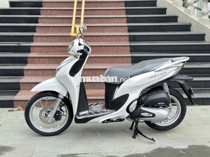 Honda SH Mode 2025 Trắng 750 km ( bao tua)