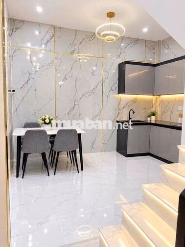 Bán nhà phố đẹp đường xe ô tô tải nhỏ vào tận nhà