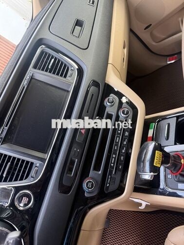 KIA GRAND SEDONA 2018 Vàng 7 chỗ Tự động 124754 km