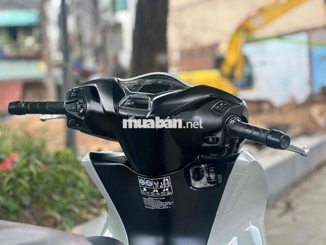 Honda SHVN 160 ABS 2023 Trắng 6000 km