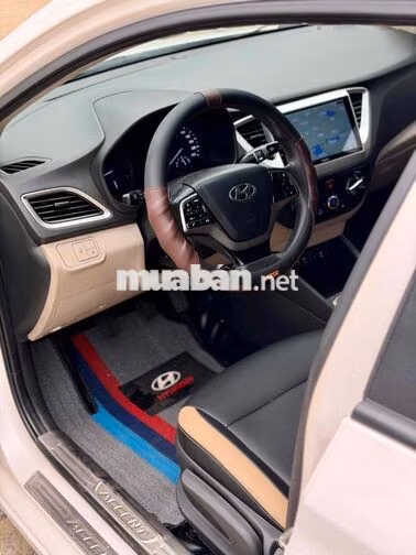 Hyundai Accent 1.4MT 2019 Trắng Số sàn