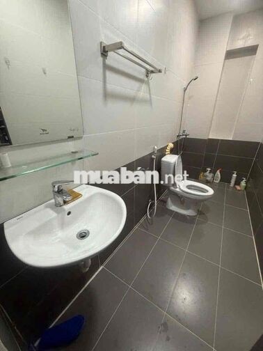CHO THUÊ PHÒNG FULL NỘI THẤT CỬA SỔ TRUNG TÂM NHÀ BÈ