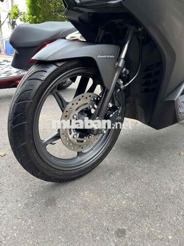 Honda Air Blade 4V 2023 Đen nhám 8000 km