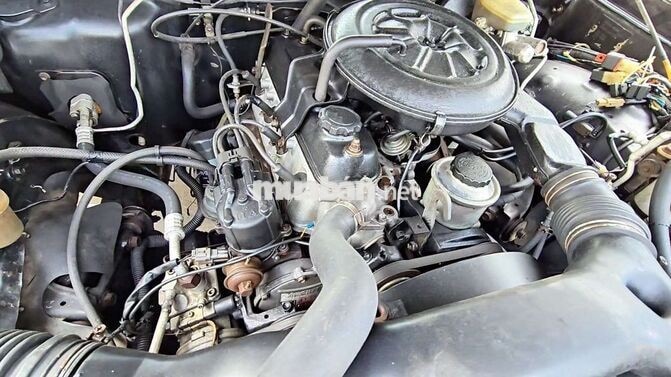 Toyota Crowm 1995 doạn đẹp có bảo hành.