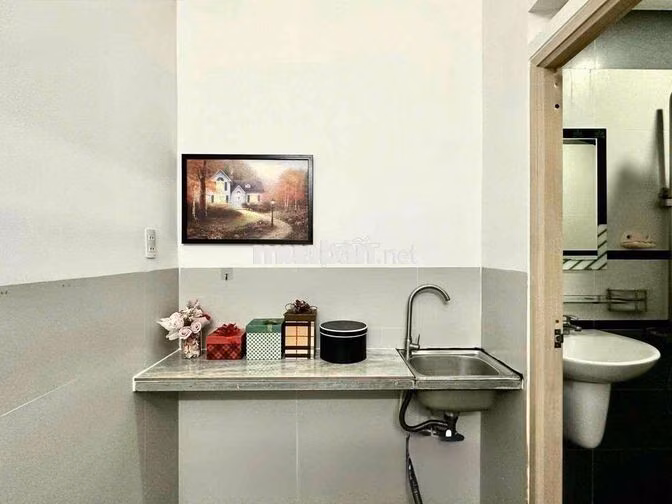 Duplex gần học viện hàng không,5 phút qua sân bay ngay trung tâm